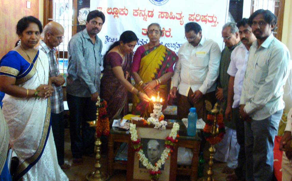 ಮಹಿಳೆಯರನ್ನು ಹತ್ತಿಕ್ಕುವ ಕೆಲಸ ನಡೆಯುತ್ತಿದೆ: ರೇಖಾ